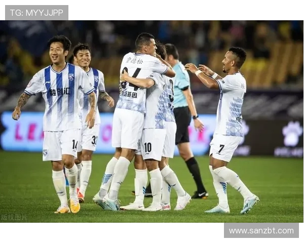 成都乒乓球队状态引发热议球迷与专家观点大相径庭