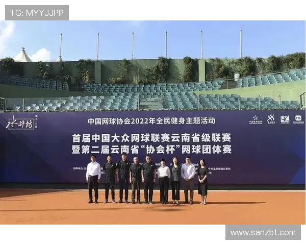 成都网球队在城市联赛中的团队协作表现值得称赞与借鉴 成都网球队在城市联赛中的团队协作表现值得称赞与借鉴