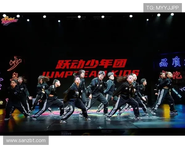 武汉街舞队意识排名创新高引领全国街舞潮流新风尚 武汉街舞队意识排名创新高引领全国街舞潮流新风尚