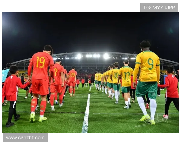 国足与上海上港精彩对决回放分析及比赛亮点总结