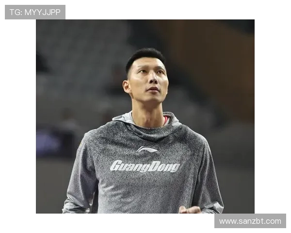 易建联：从篮球场上的传奇到中国体育的标杆之路