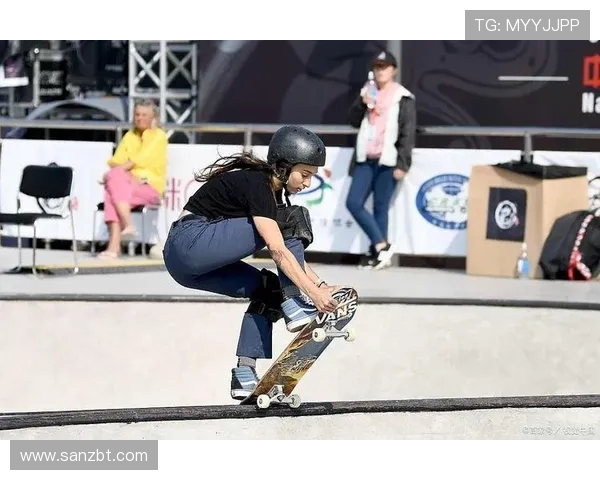 成都极限运动队在世界滑板锦标赛中的灵活性表现与精彩瞬间分析